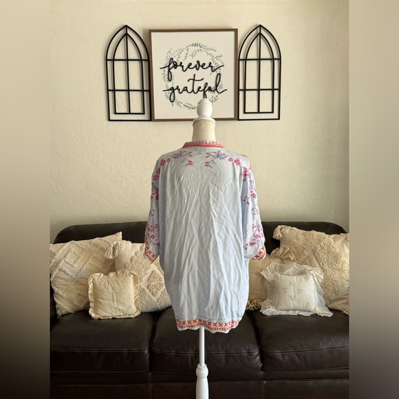 Curations Pastel Blue Embroidered Floral Kimono Size M/L Summer Beach Boho - Picture 9 of 15